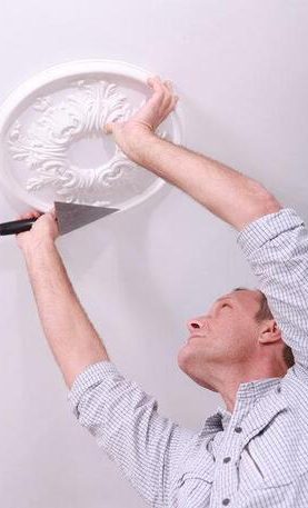 installing a ceiling rose